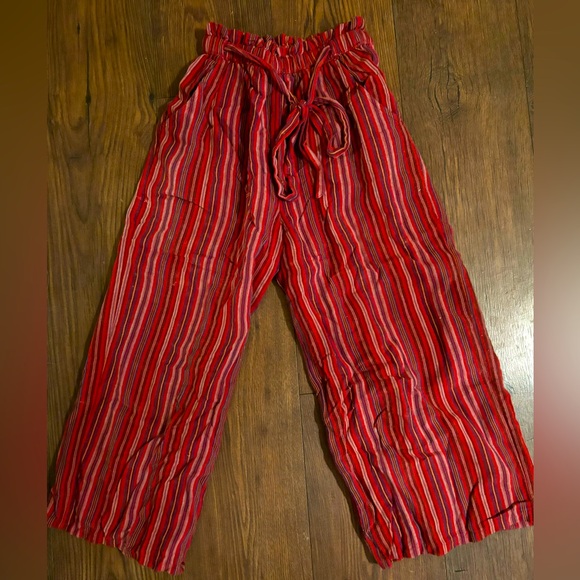 ❤️ red and maroon paper bag pants - Picture 1 of 3
